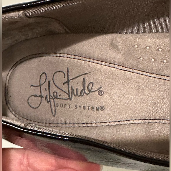 Life Stride Soft System Black Cushion Pattern Ballet Slip On’ Flats Sz. 11 M. - Picture 10 of 11
